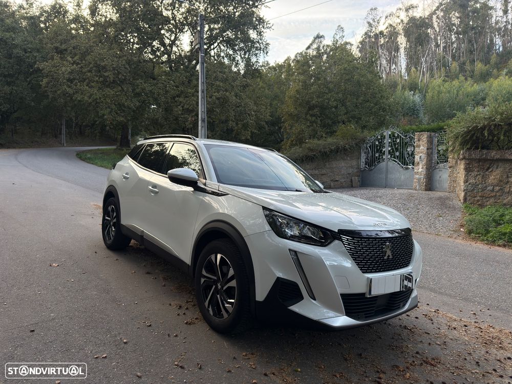 Peugeot 2008 1.2 PureTech Allure Pack — photo 2
