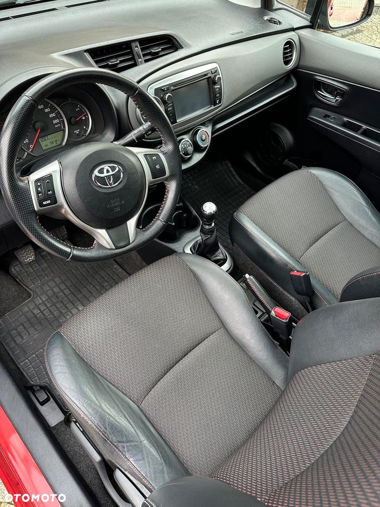 Toyota Yaris 1.4 D-4D - 7
