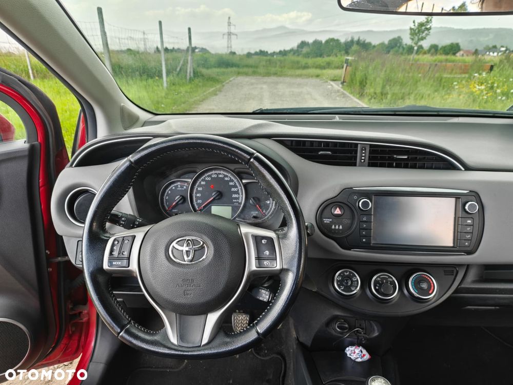 Toyota Yaris 1.4 D-4D Sol - 17