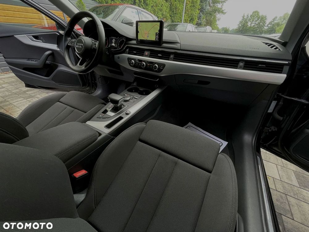 Audi A4 Avant 2.0 TDI ultra S tronic design - 17