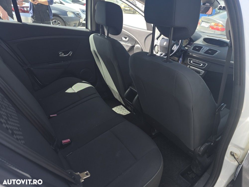 Renault Megane ENERGY dCi 110 Start & Stop Dynamique - 20