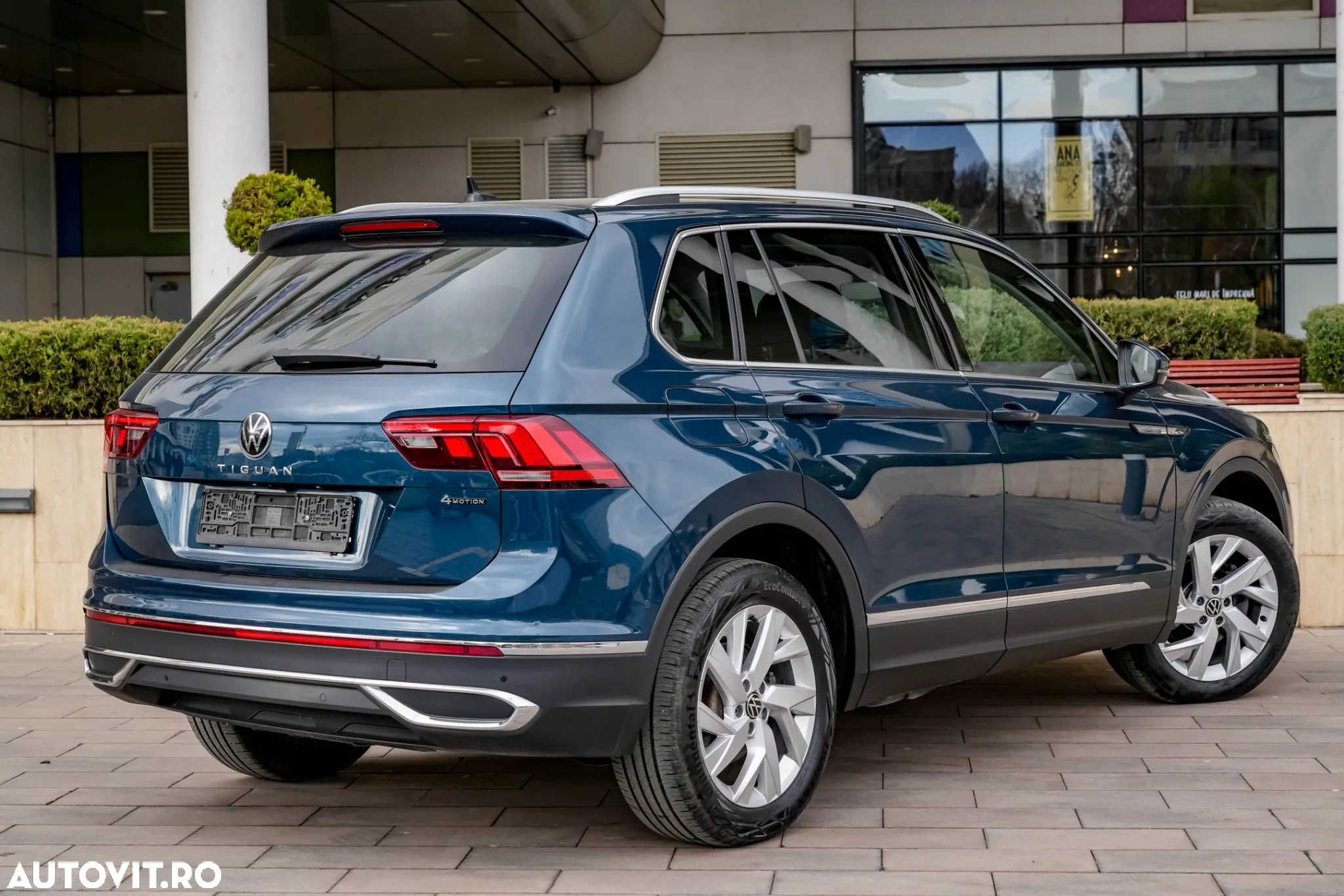 Volkswagen Tiguan 2.0 TDI SCR DSG 4Motion Elegance - 11