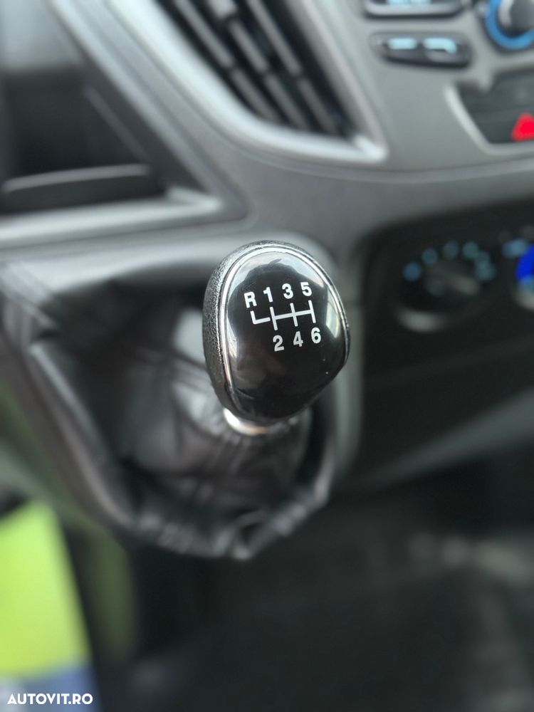 Ford Transit - 19
