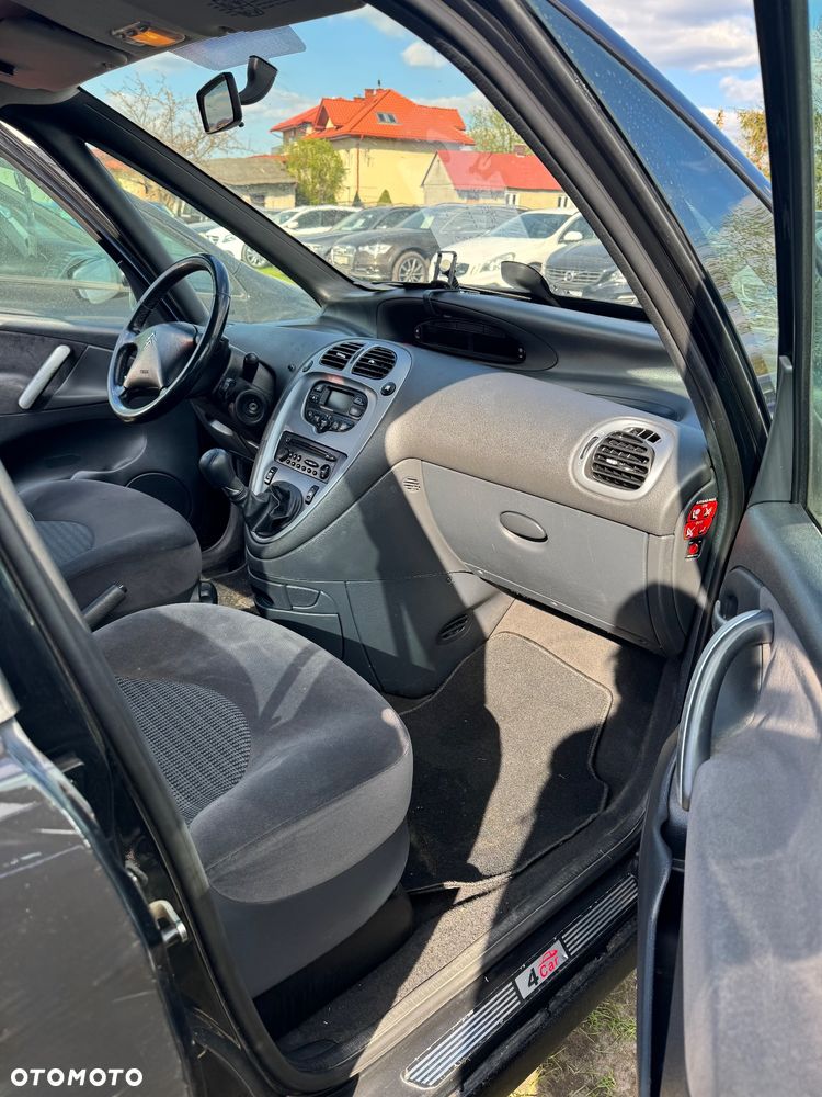 Citroën Xsara Picasso 1.6 16V Exclusive - 31