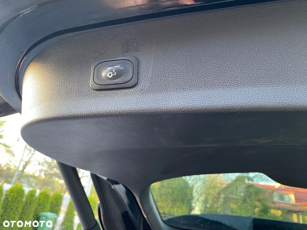 Ford Kuga 1.5 EcoBoost FWD ST-Line ASS - 33