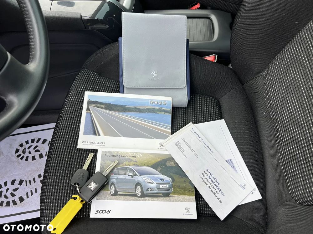 Peugeot 5008 - 40