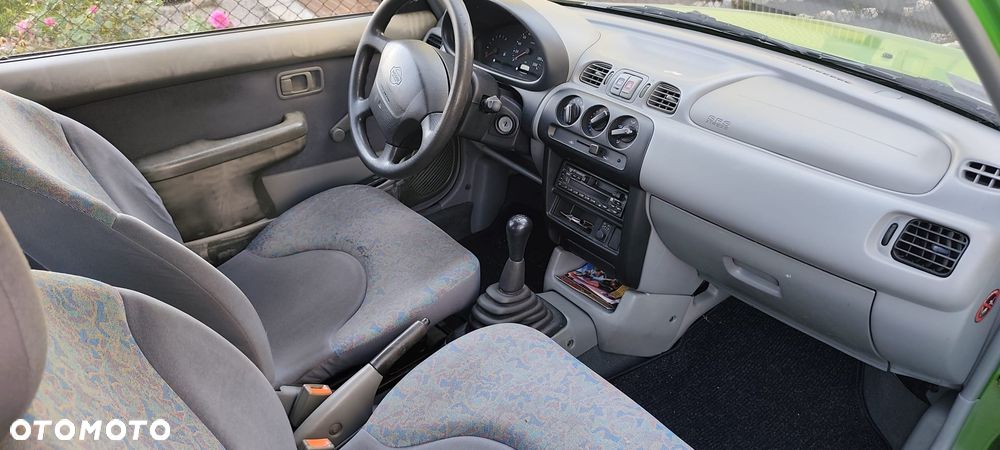 Nissan Micra 1.0 L (airk) - 8