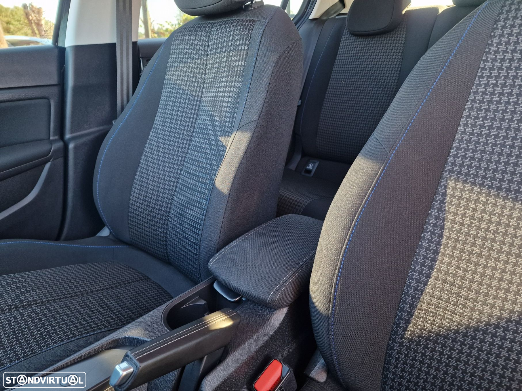 Peugeot 308 1.5 BlueHDi Style - 11