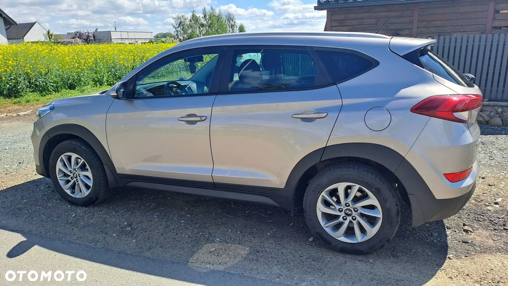 Hyundai Tucson 1.6 GDI BlueDrive Style 2WD - 5