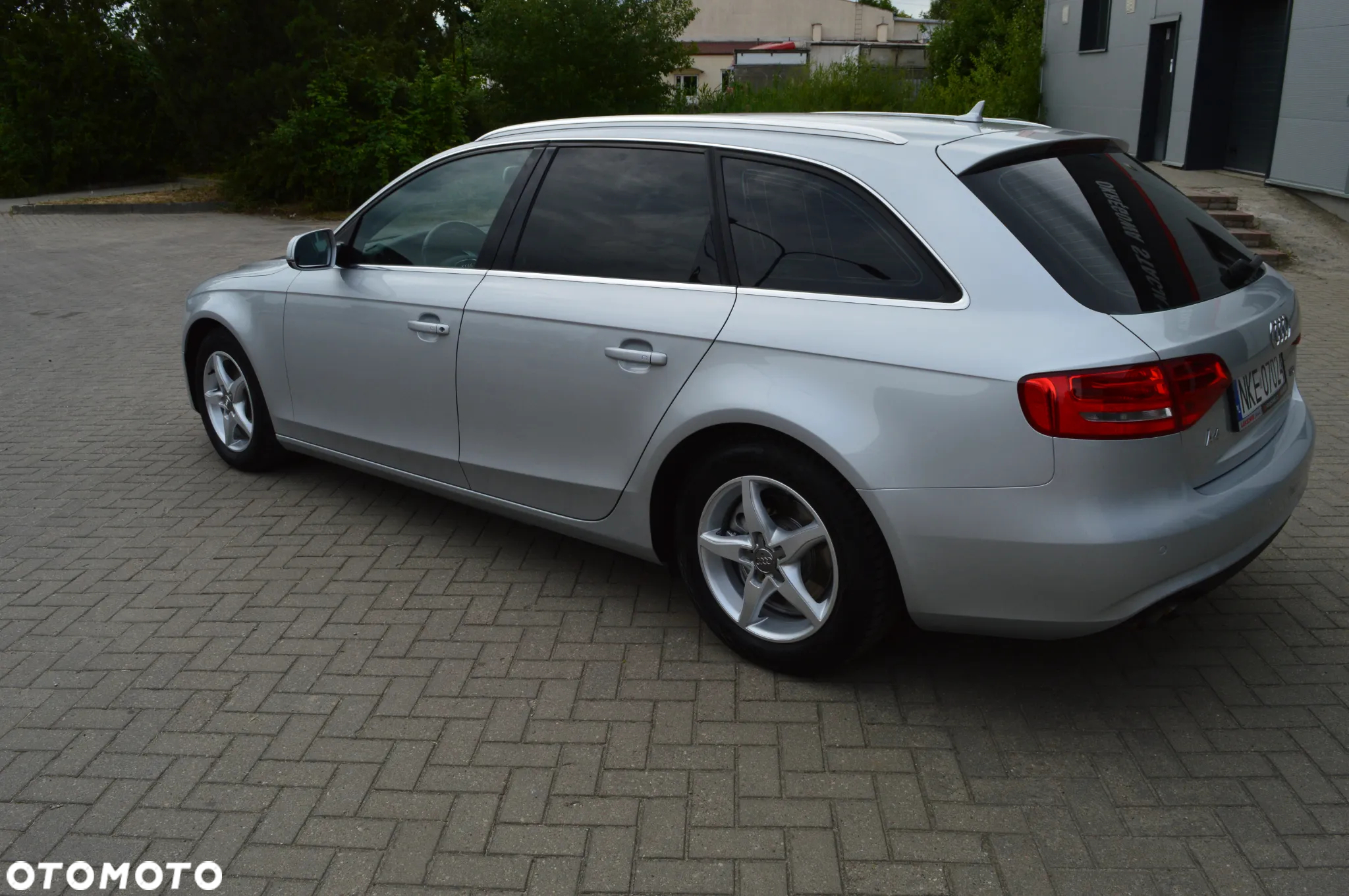 Audi A4 Avant 2.0 TDI 120g DPF Attraction - 6