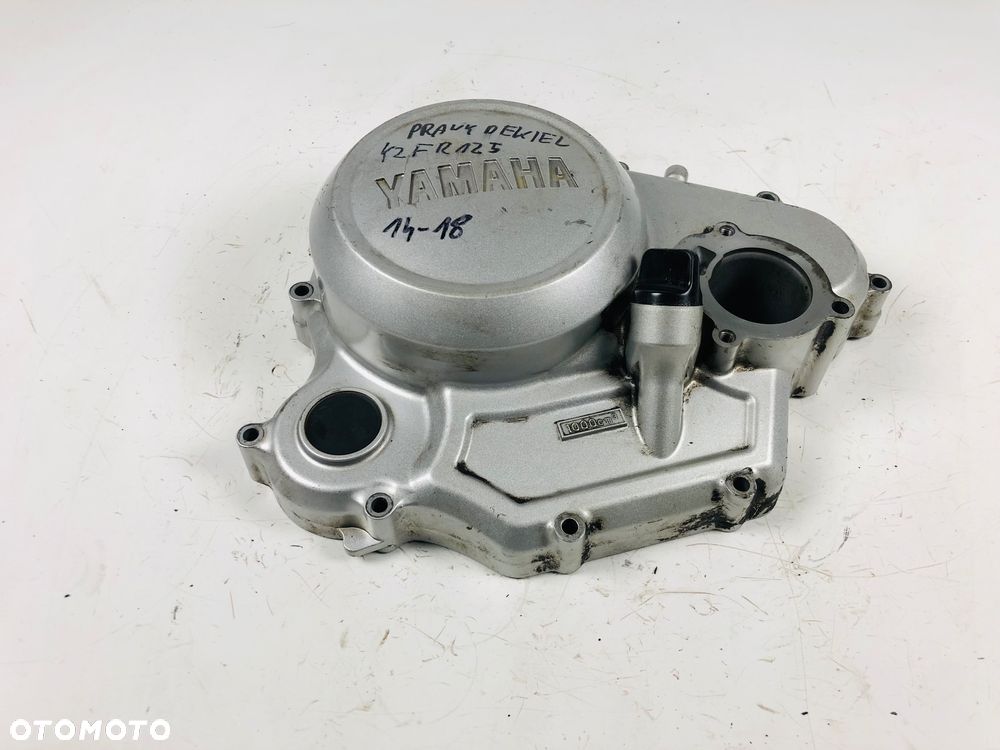 Yamaha YZF R125 14-18 dekiel prawy pokrywa sprzęgła - 2