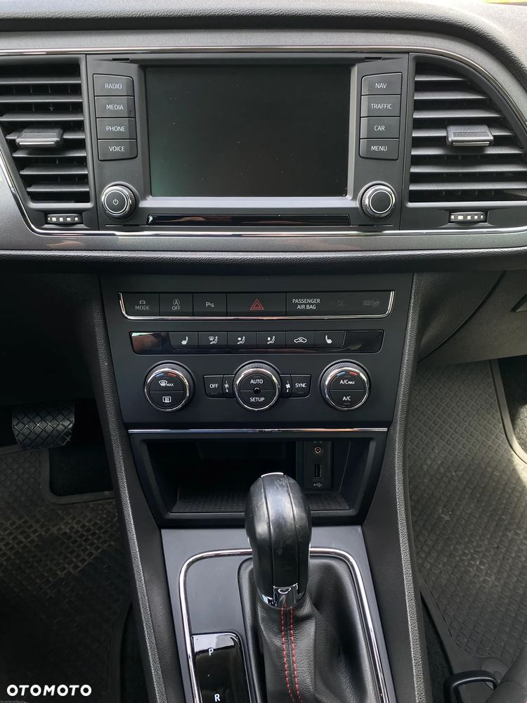 Seat Leon 1.4 TSI ACT Start&Stop DSG FR - 8