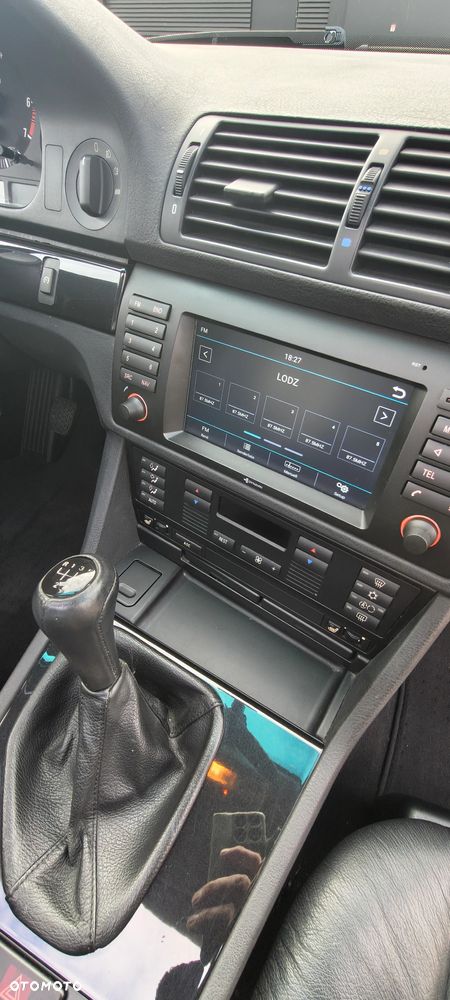 BMW Seria 5 528i - 23