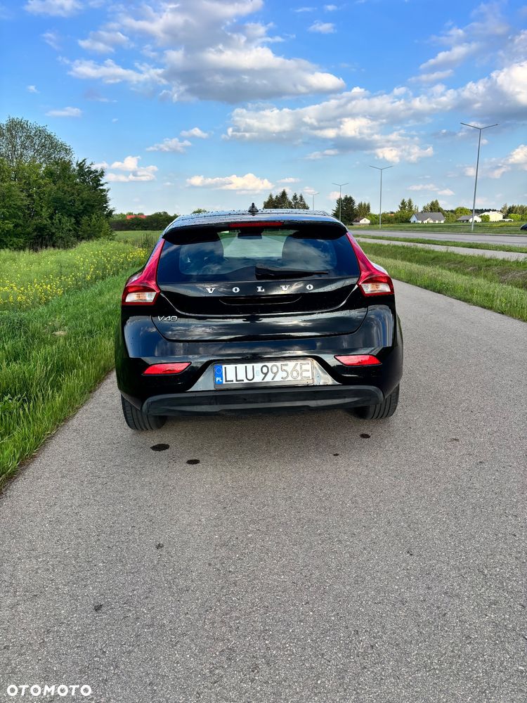 Volvo V40 D2 Momentum - 7