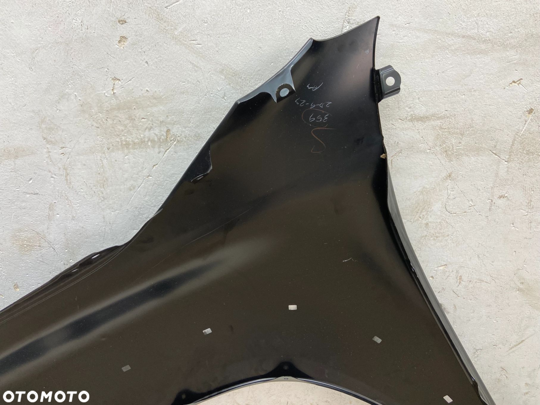 BŁOTNIK PRAWY PRZEDNI TOYOTA HILUX VIII LIFT - 9