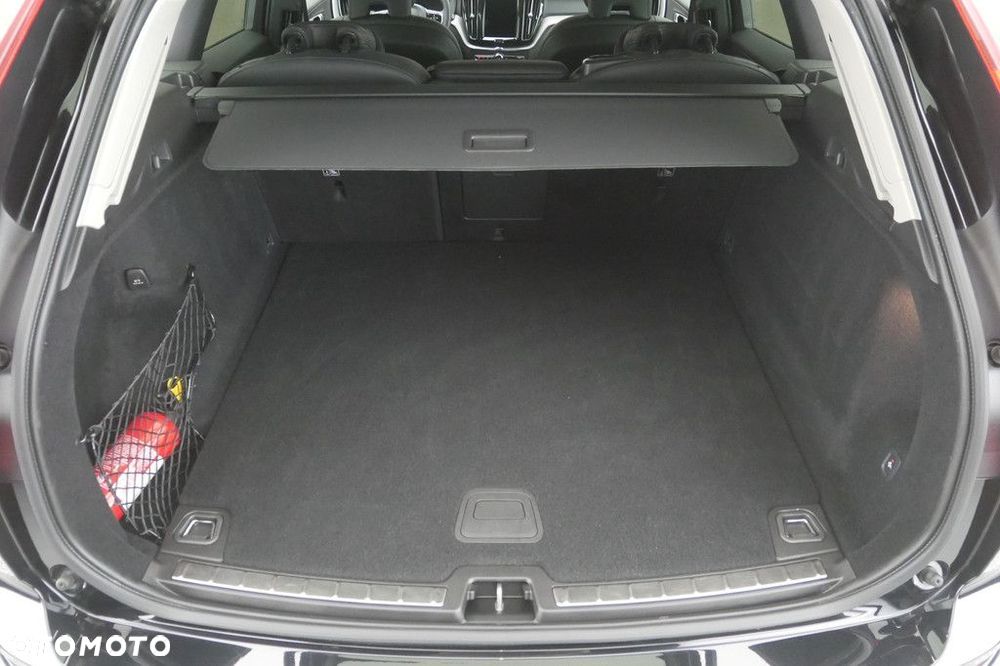 Volvo XC 60 - 16
