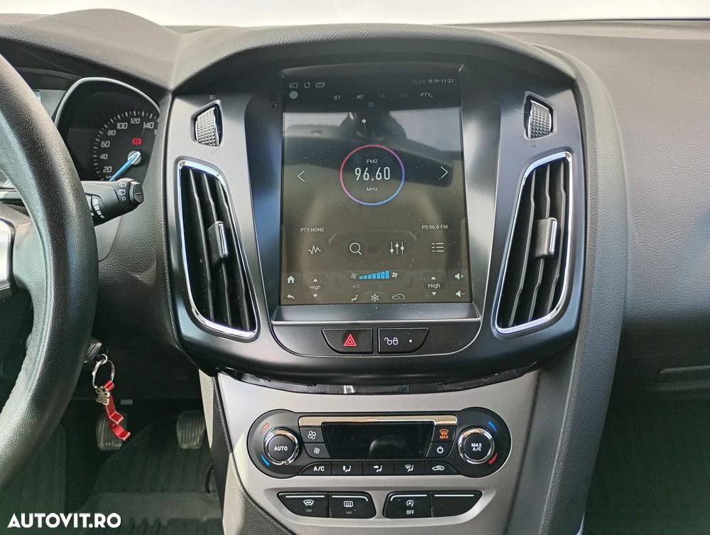 Ford Focus 1.0 EcoBoost Start Stop Trend - 8