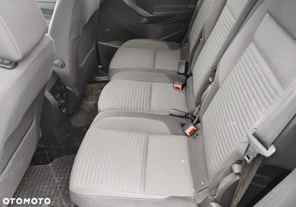 Ford C-MAX - 10