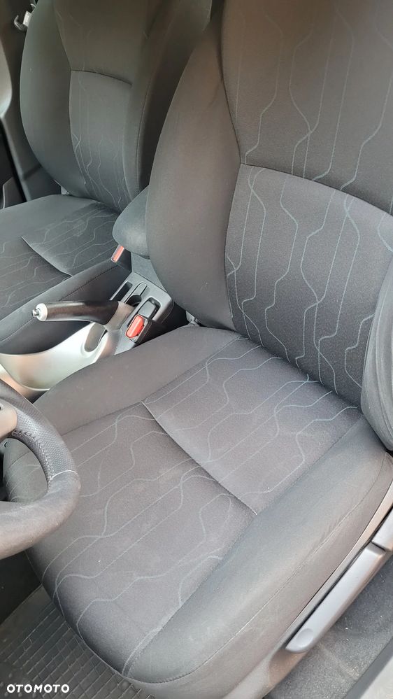 Toyota Auris 1.33 VVT-i Life - 11