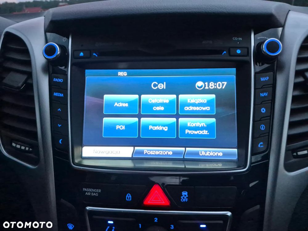 Hyundai i30 1.4 Premium - 12