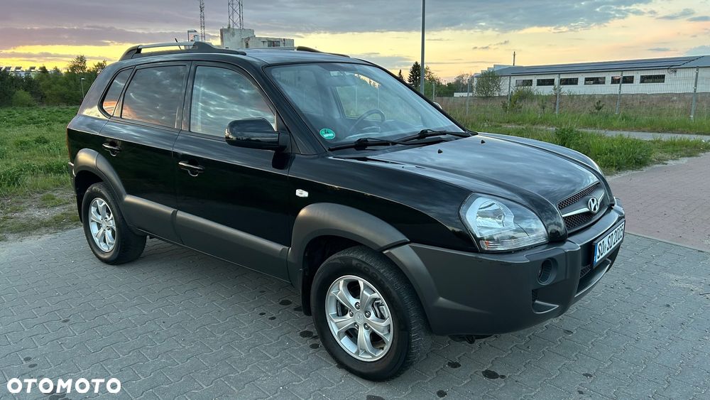 Hyundai Tucson 2.0 2WD GLS - 10