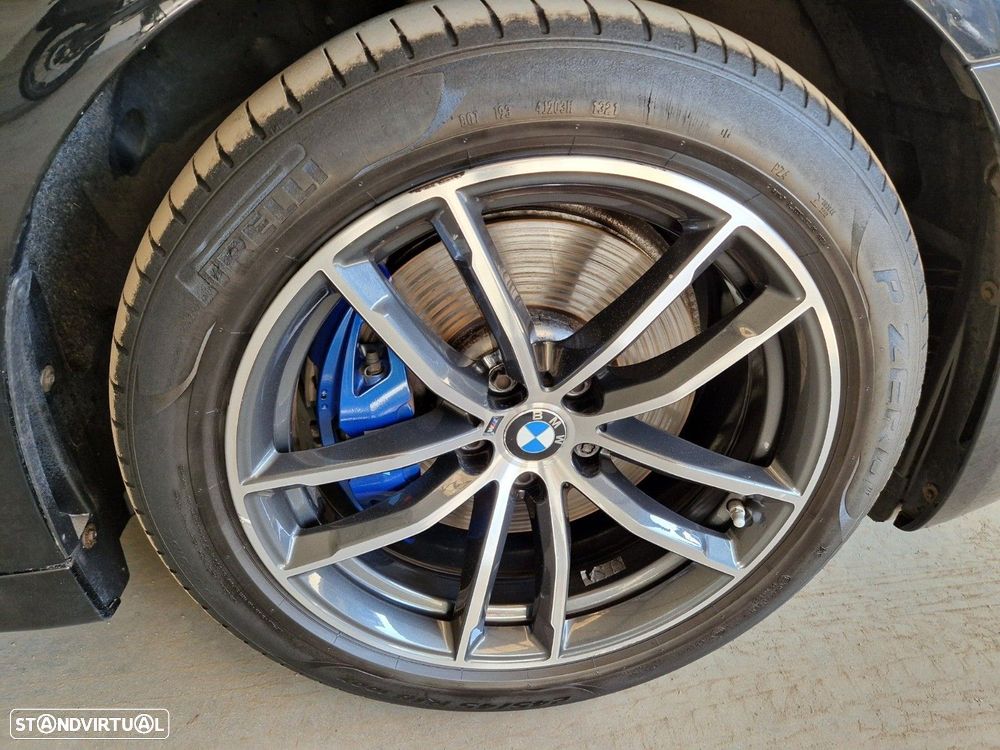 BMW 530 e Pack Desportivo M - 3