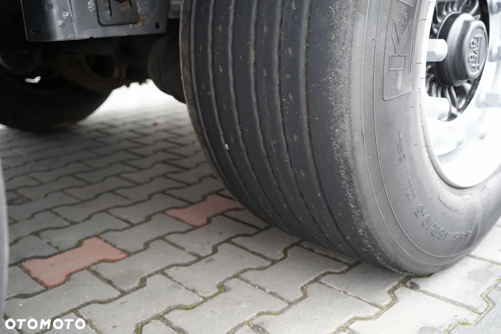 Krone FIRANKA / MEGA / OŚ  PODNOSZONA / LOW DECK / - 24