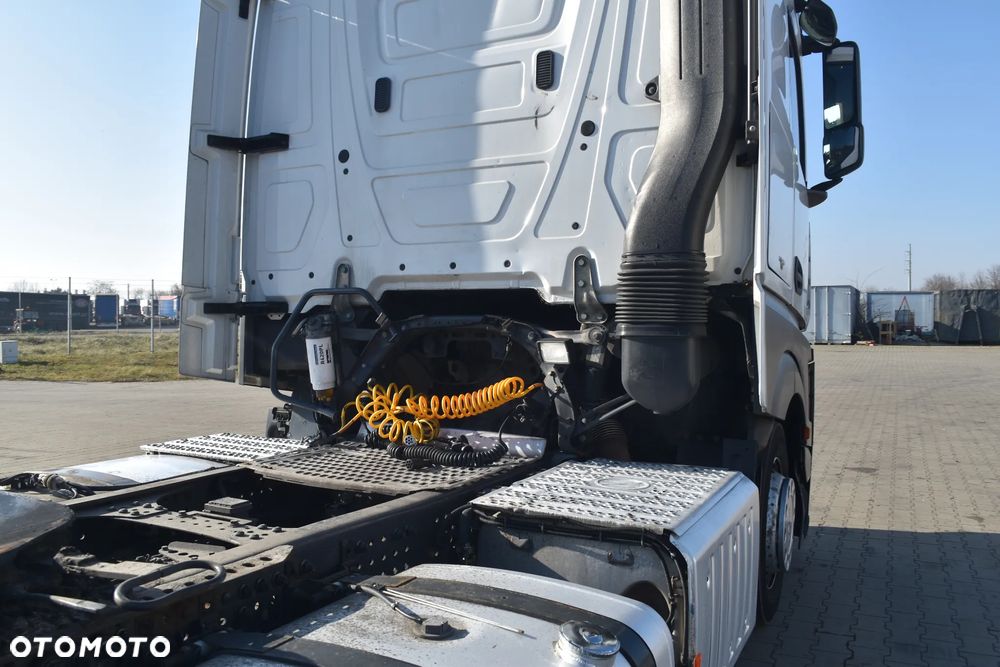 Mercedes-Benz Actros 1845 - 14