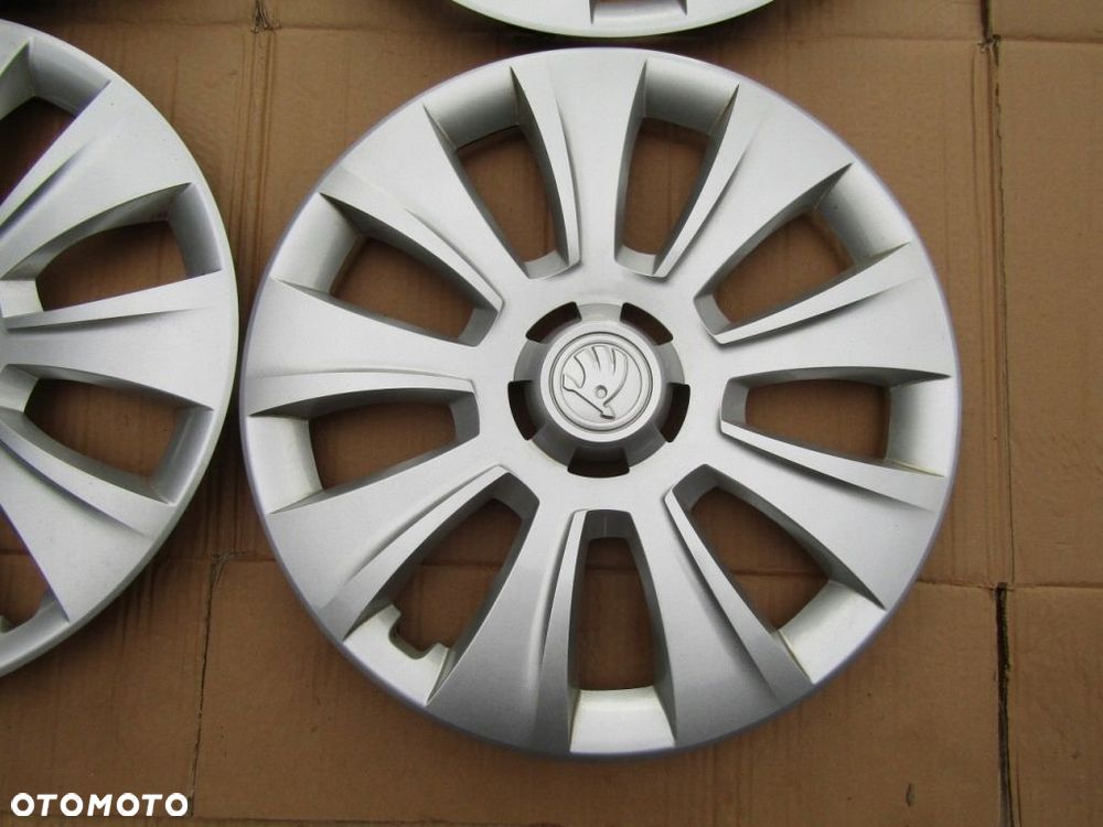4x Kołpaki 16 Skoda Fabia Octavia I II III IV Kamiq Karoq Scala Superb Yeti - 9