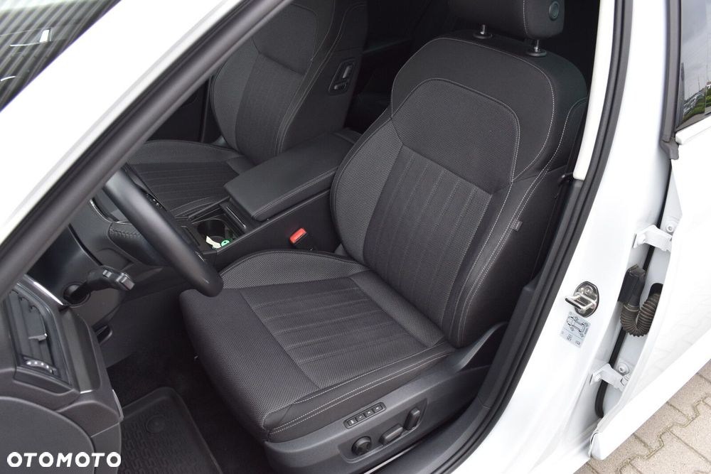 Skoda Superb 2.0 TSI Style DSG - 28