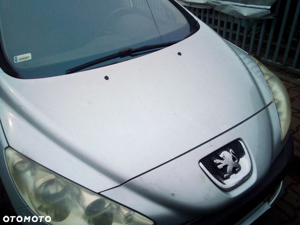 Maska Peugeot 308 T7 - 1