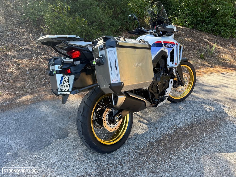 Honda Transalp 750 - 21