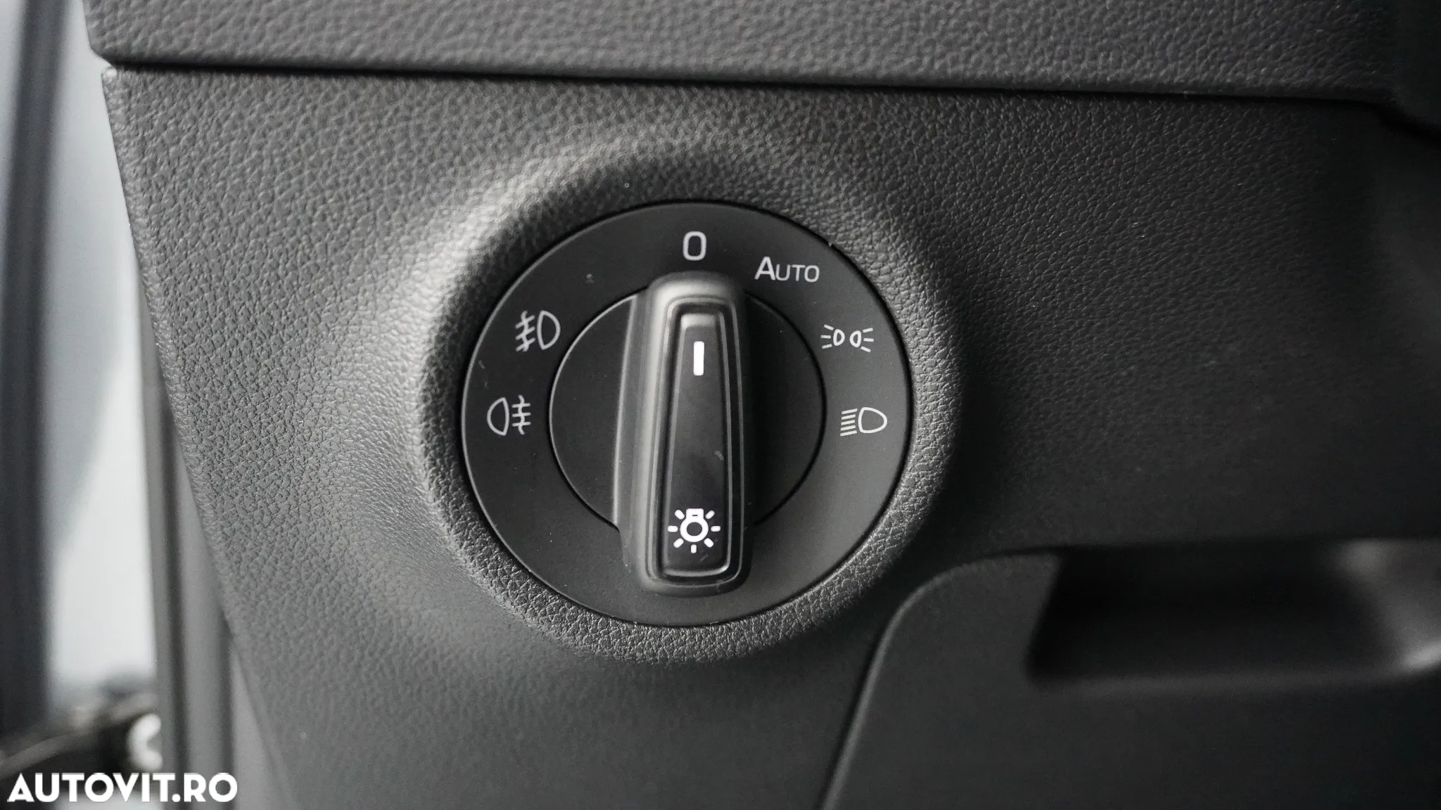 Skoda Karoq 2.0 TDI DSG Ambition - 6