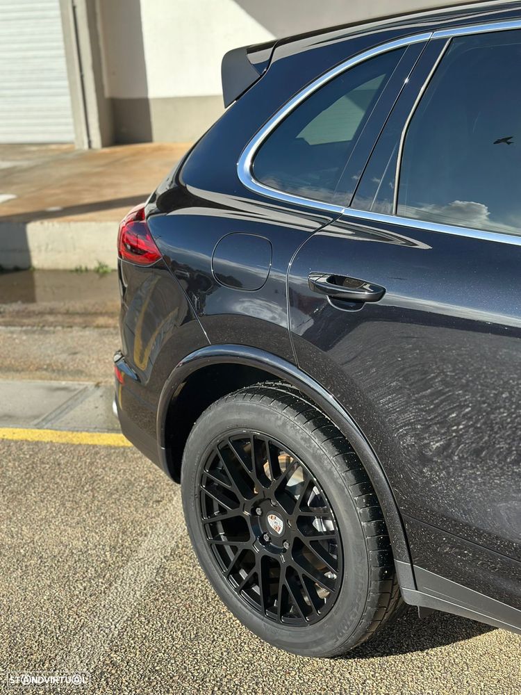 Porsche Cayenne 3.6 V6 - 3