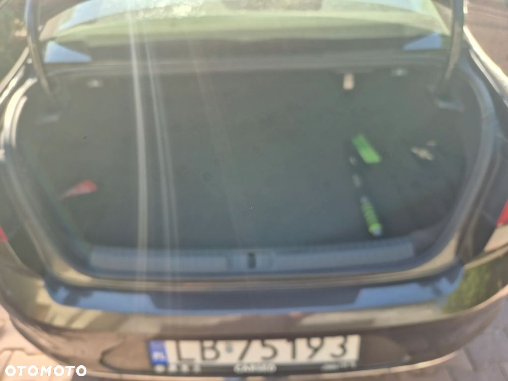 Volkswagen Passat 1.8 TSI BMT Highline DSG - 18