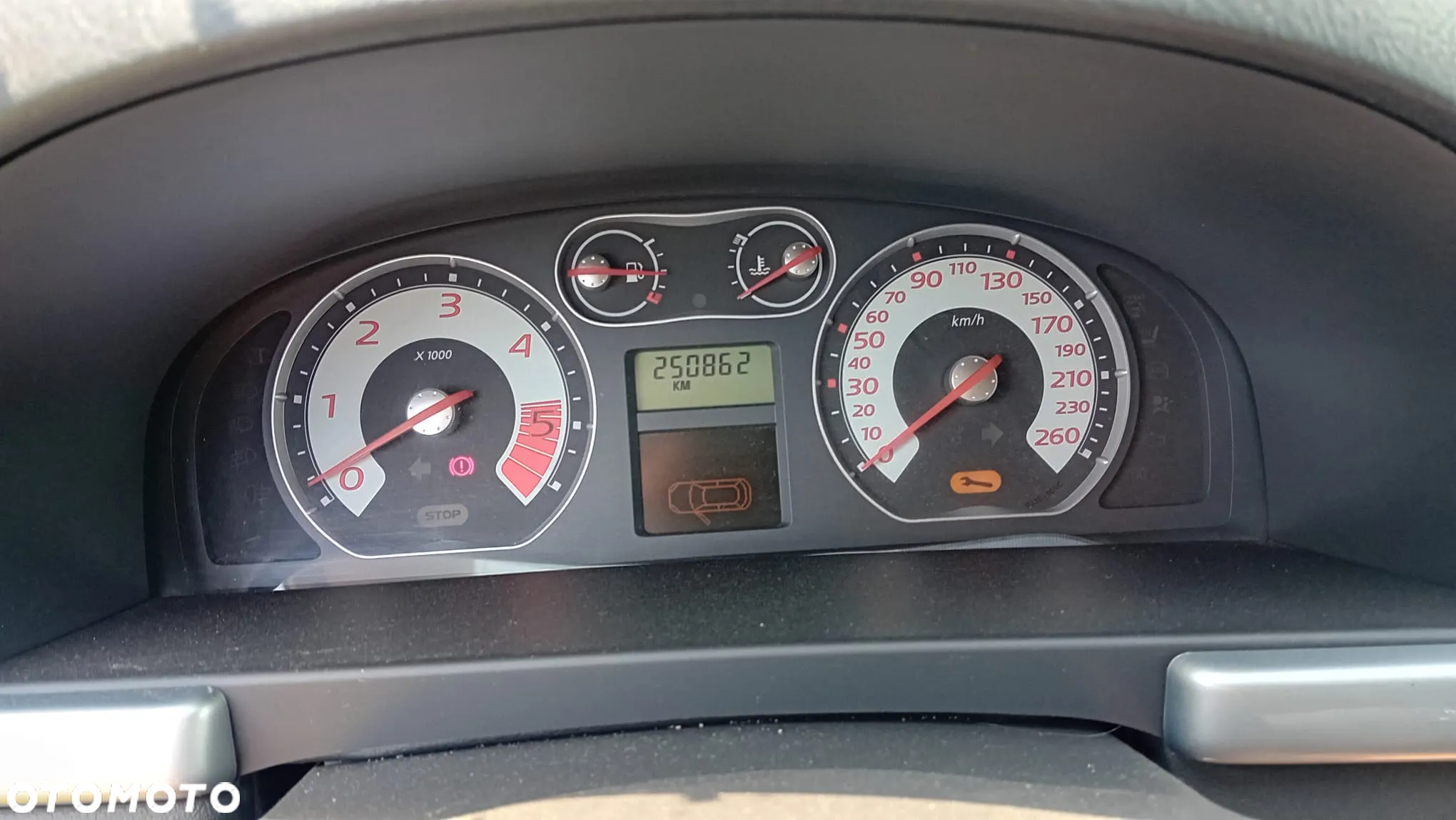 Renault Laguna 2.0 DCi Privilege - 8