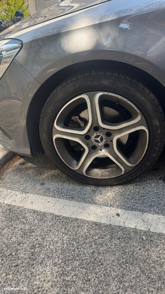 Mercedes-Benz CLA 180 - 5