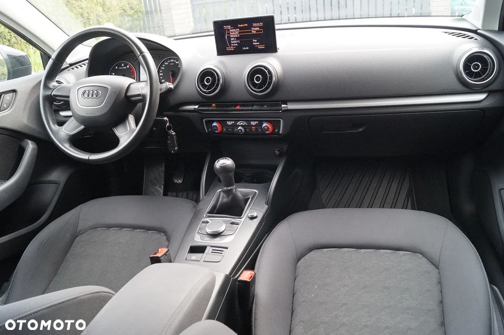 Audi A3 Sportback 1.4 TFSI Ambition - 22