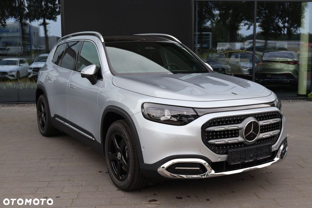 Mercedes-Benz GLB - 2