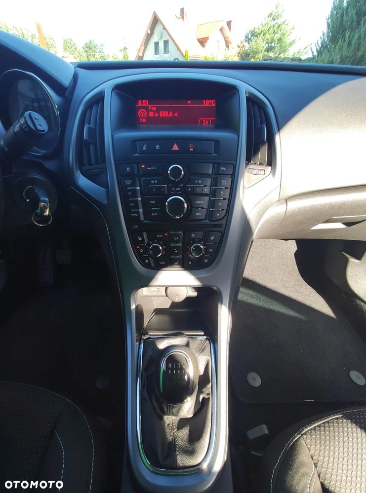 Opel Astra 2.0 CDTI DPF Color Edition - 14