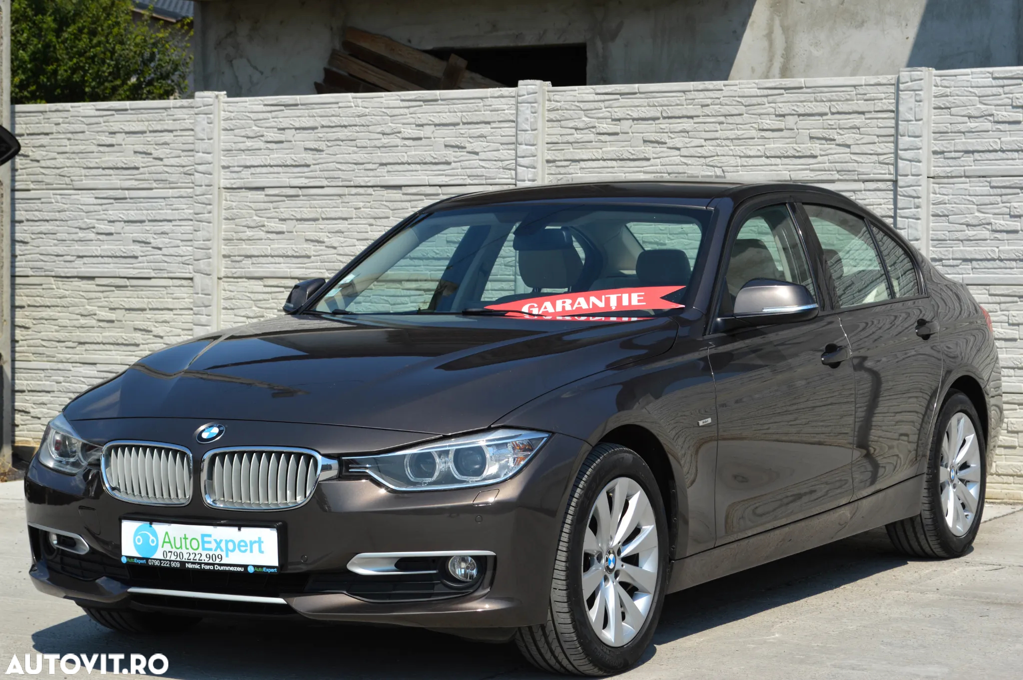 BMW Seria 3 320d Aut. Modern Line - 14