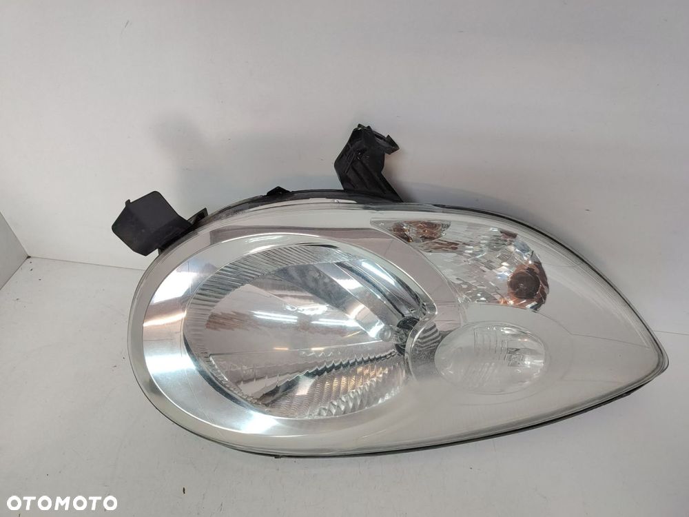 CITROEN C1 LAMPA PRZÓD PRZEDNIA PRAWA EUROPA 89032958 - 1