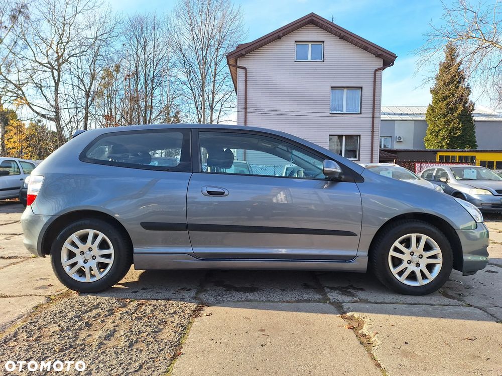 Honda Civic - 4