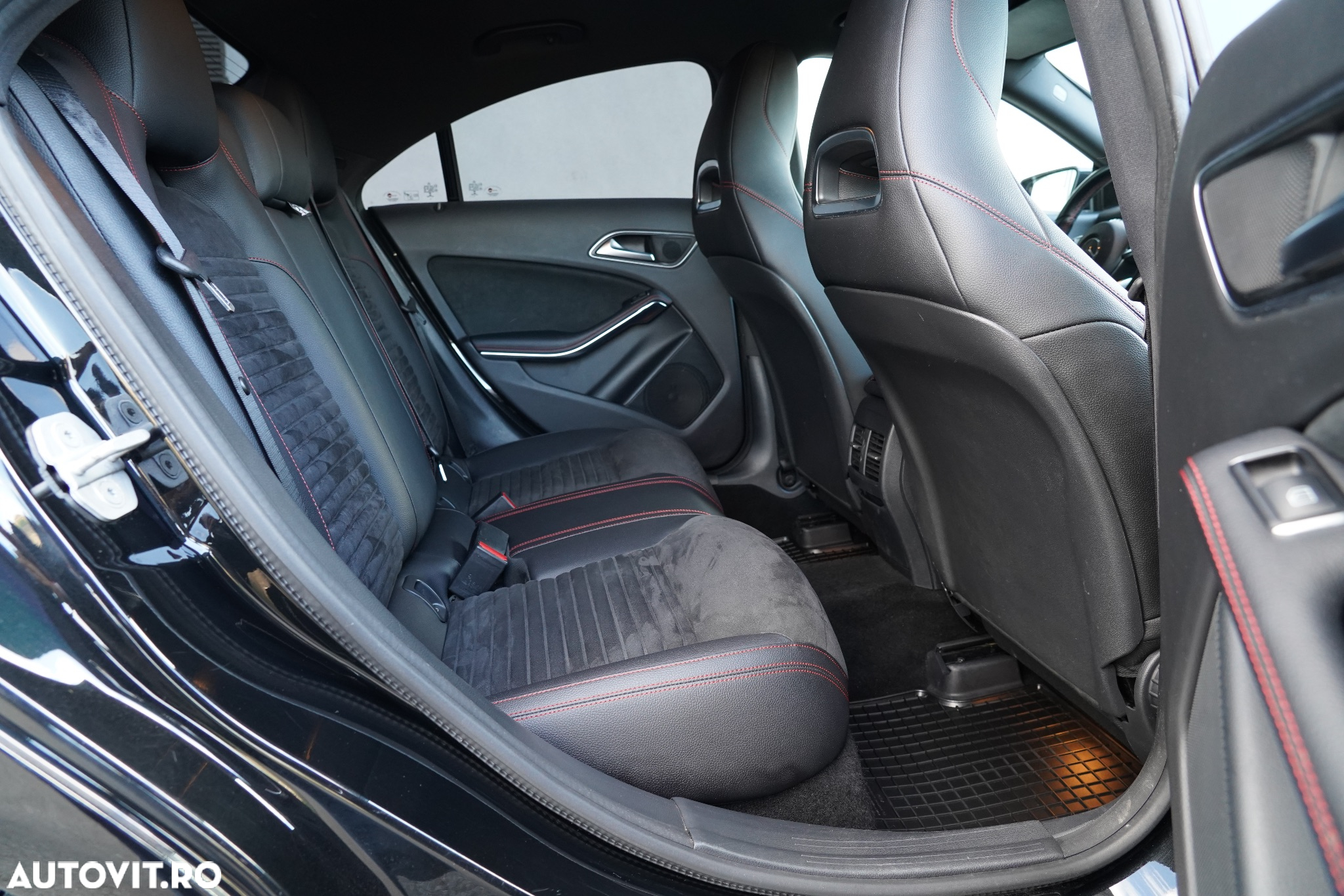 Mercedes-Benz CLA 220 d 7G-DCT AMG Line - 17