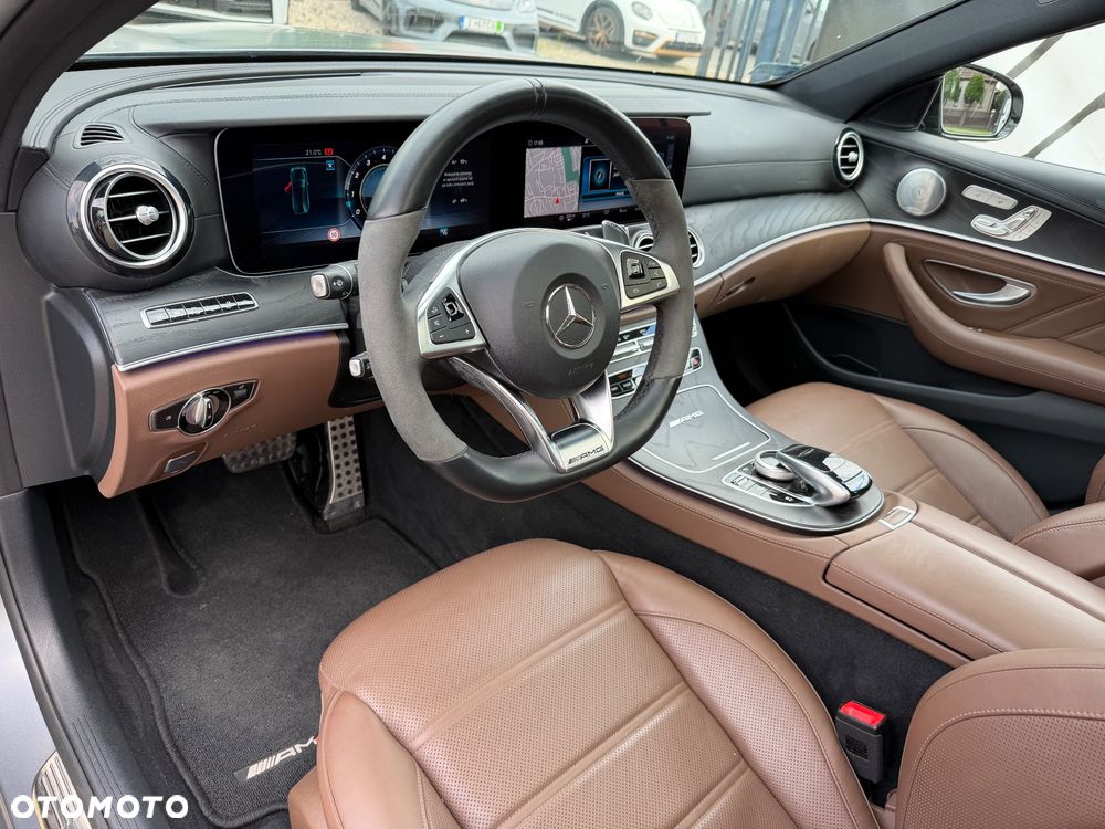 Mercedes-Benz Klasa E - 14