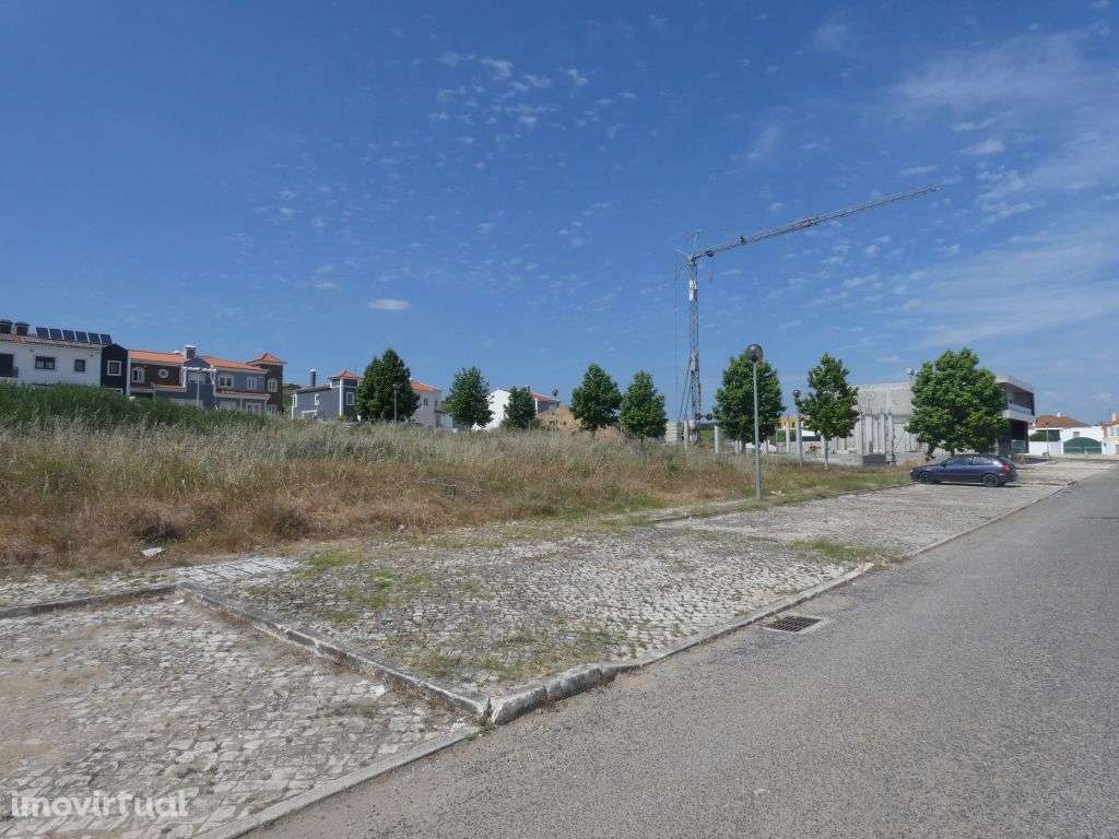 Terreno Para Armazém Comercial - Grande imagem: 2/21