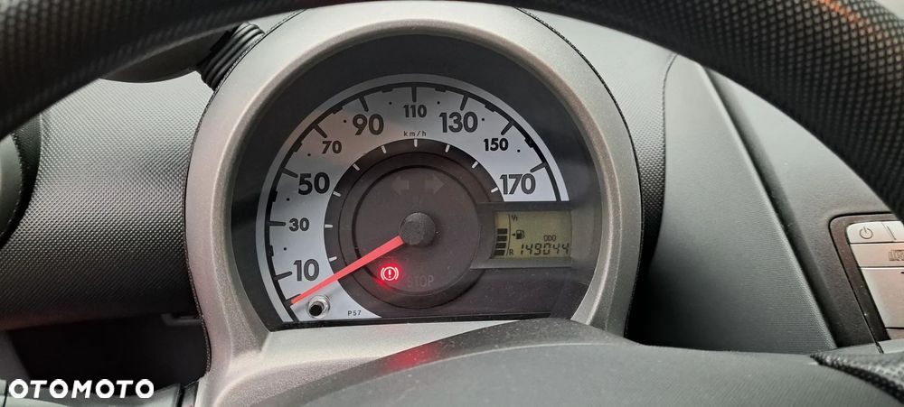 Peugeot 107 1.0 U Move - 9