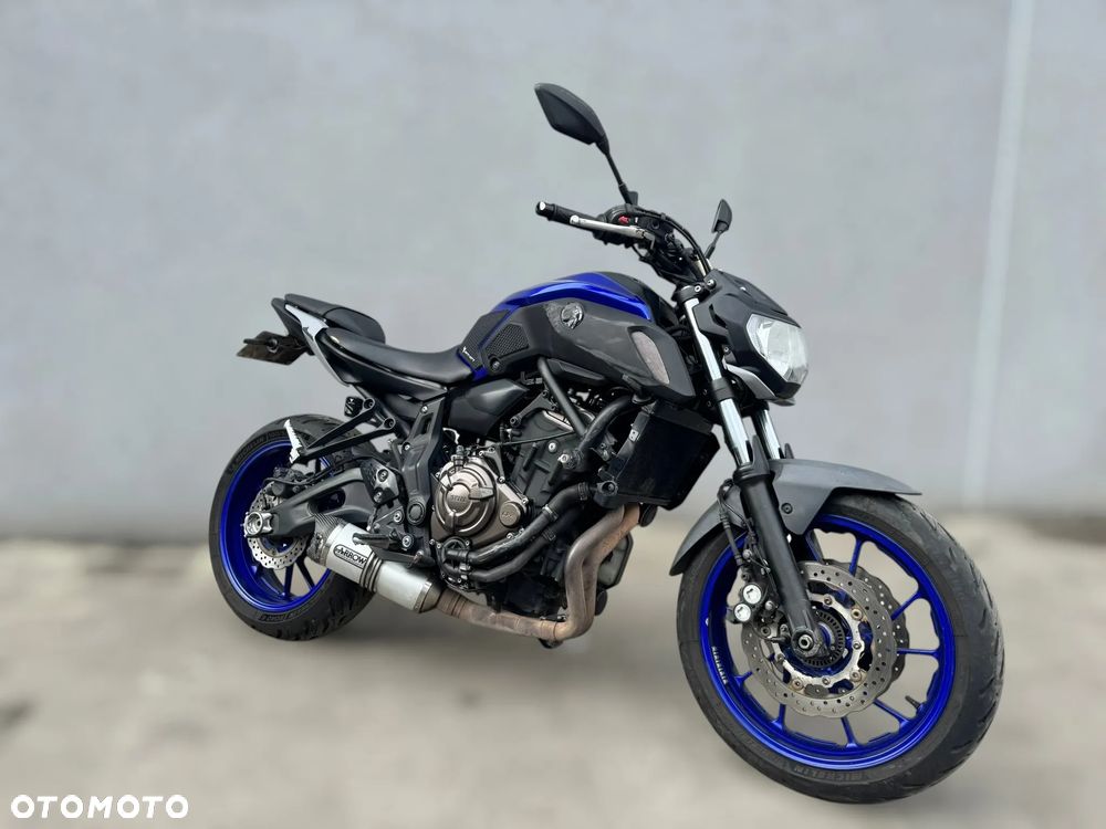 Yamaha MT - 2