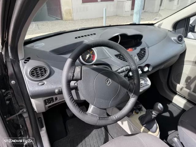 Renault Twingo 1.2 16V Dynamique - 17