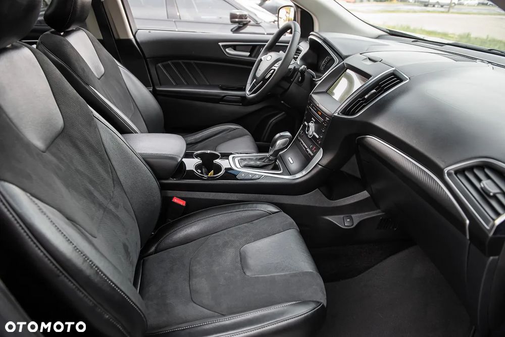 Ford Edge 2.0 TDCi Bi-Turbo 4x4 ST-LINE - 38